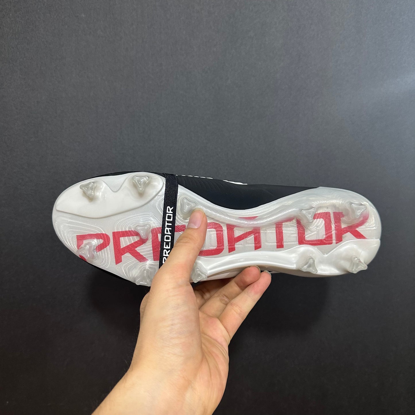 PREDATOR ELITE FT FG BLACK/RED/WHITE