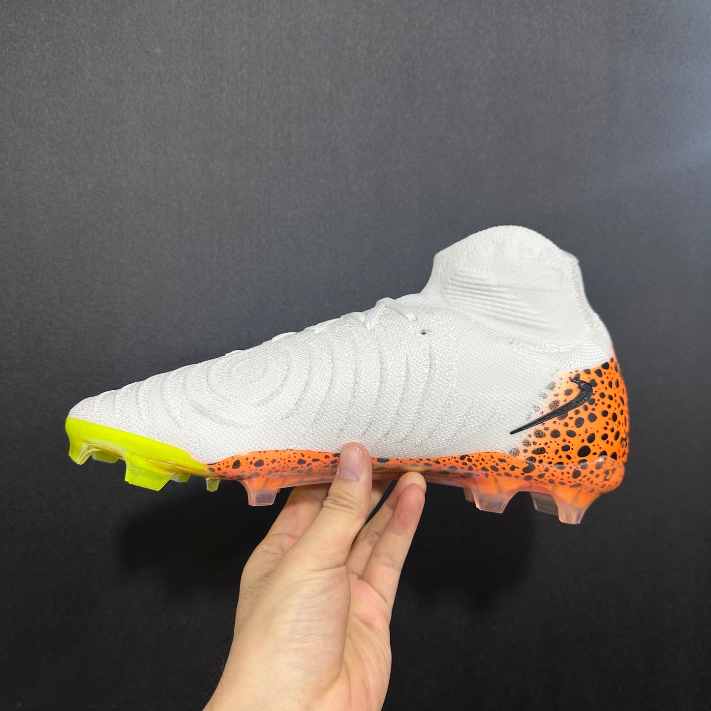 PHANTOM LUNA FG SPECKLE