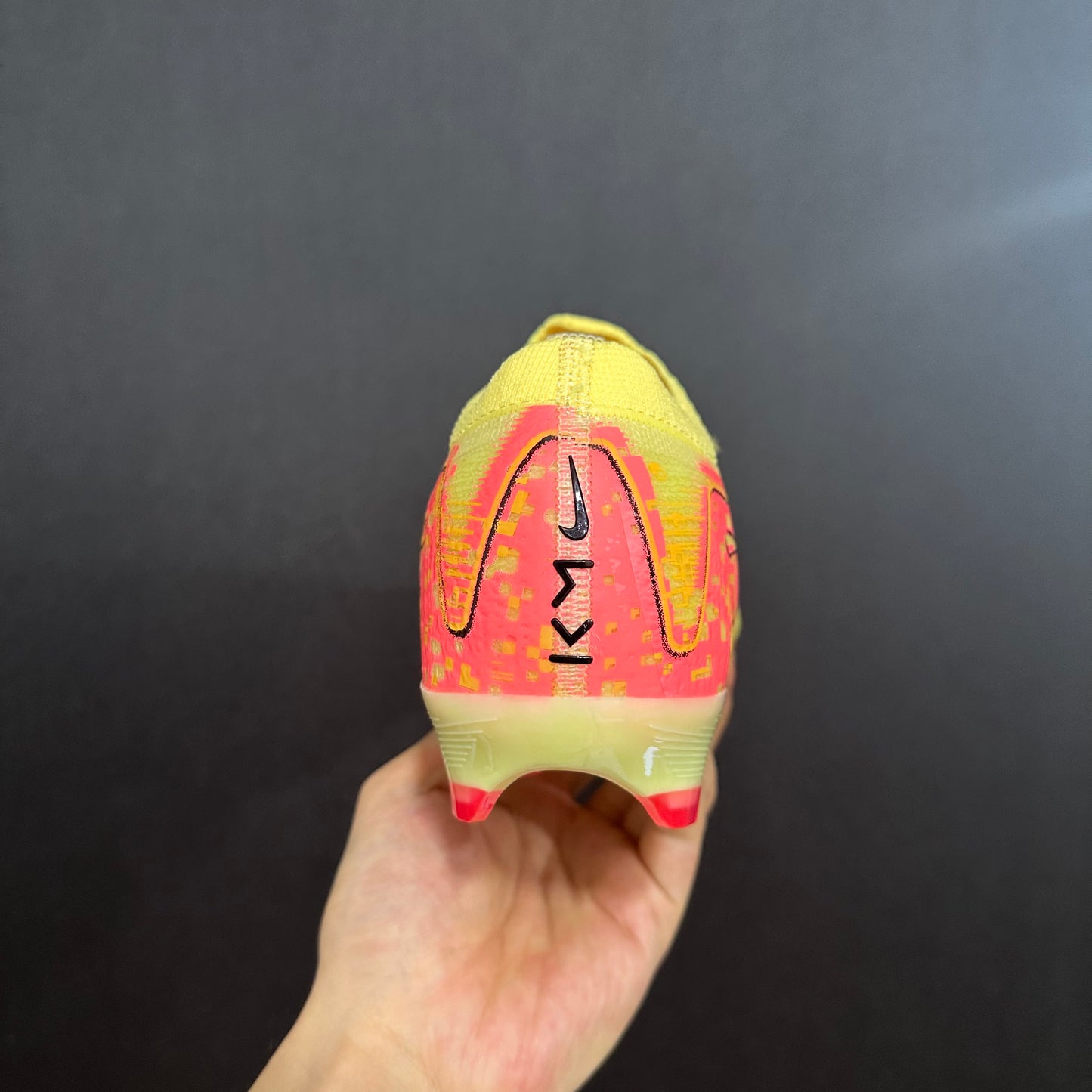 MERCURIAL VAPOR FG PEACHY