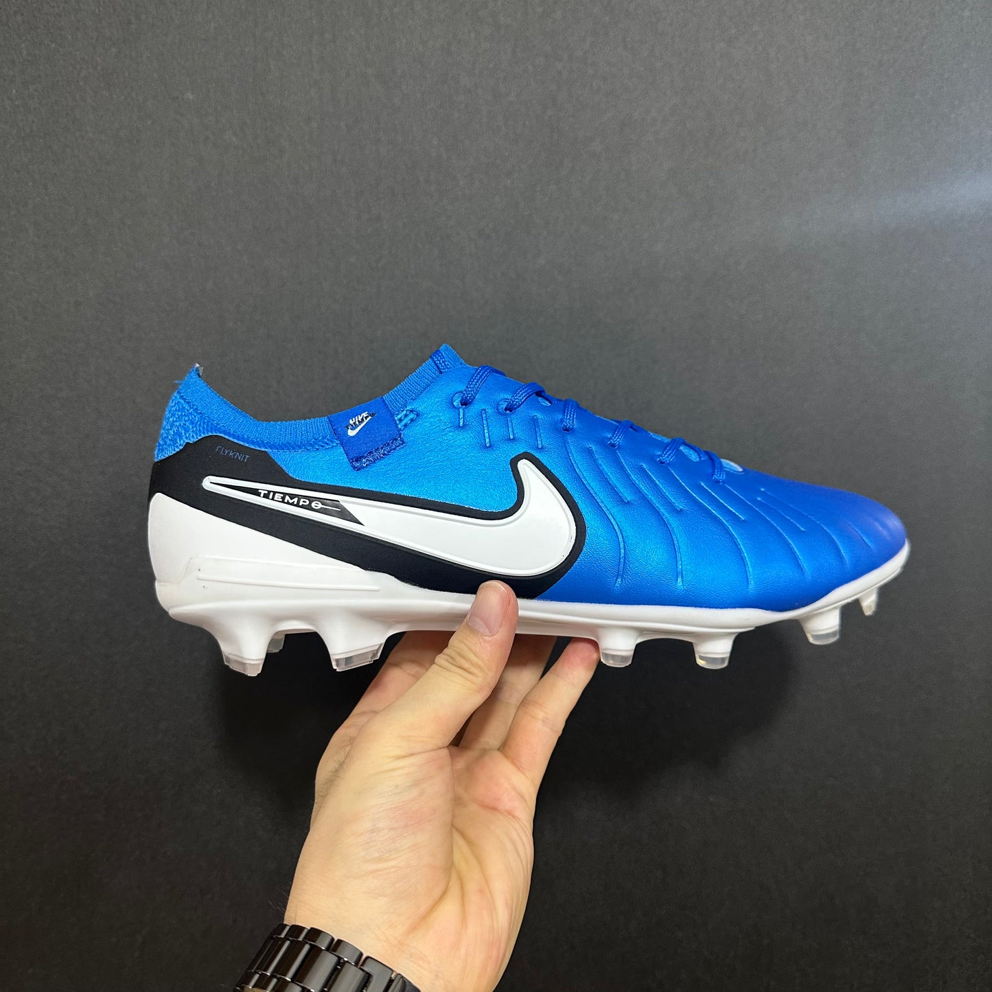 TIEMPO LEGEND FG AMBITION