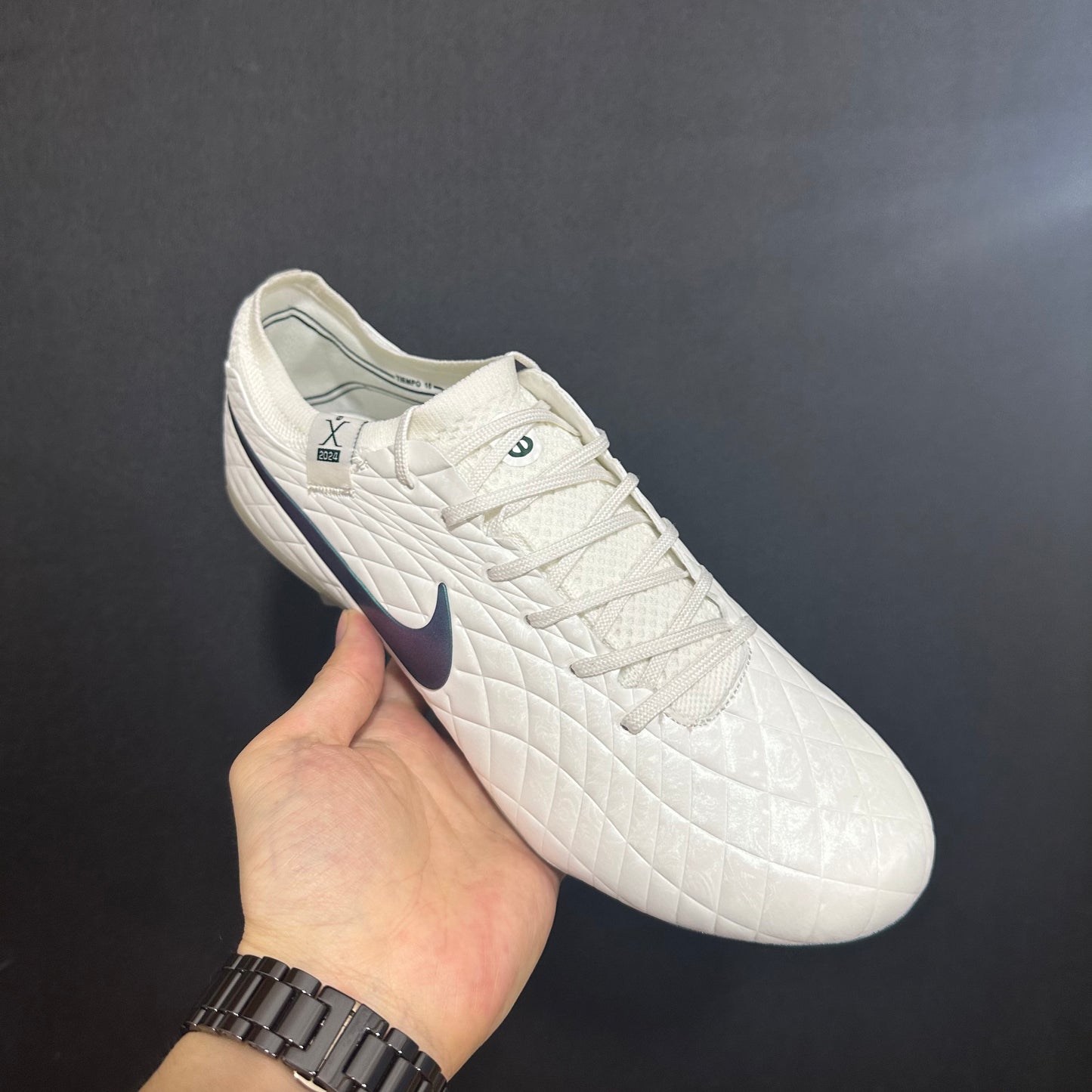 TIEMPO LEGEND FG WHITE GEM