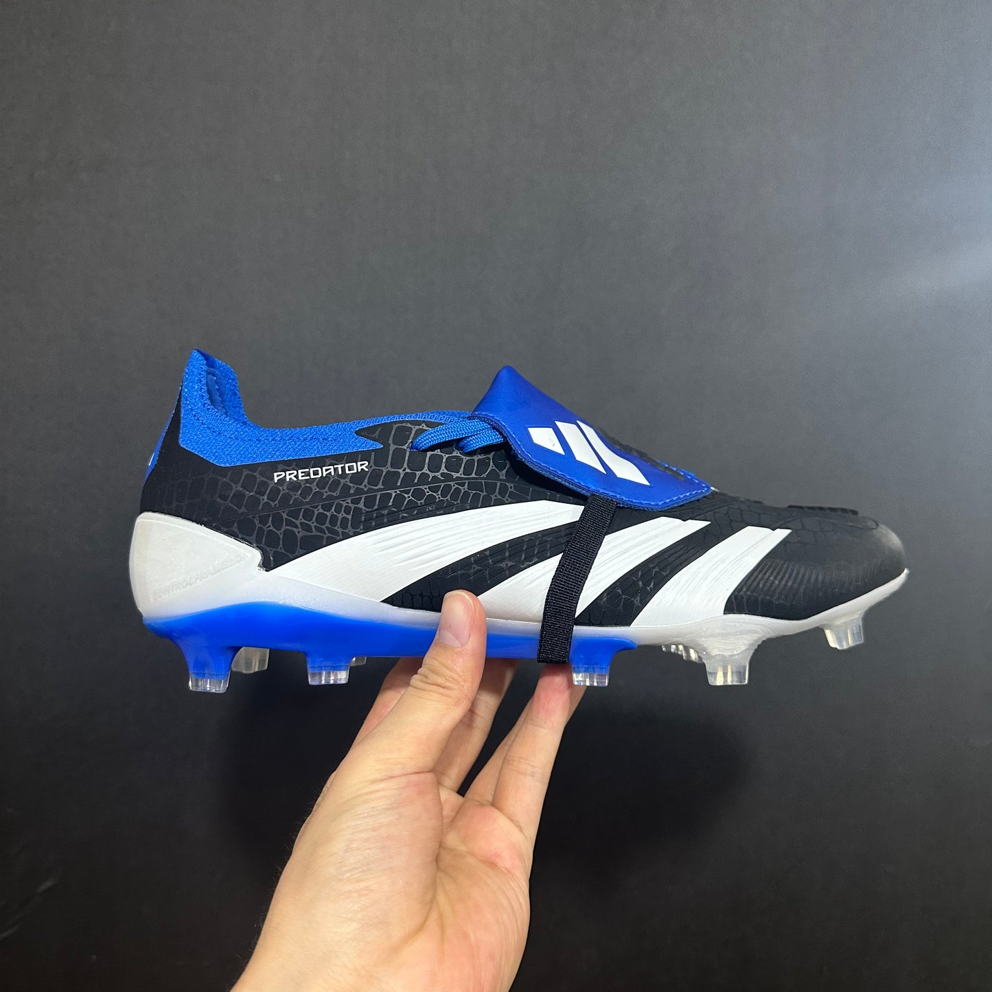 PREDATOR ELITE FT FG BLACK/BLUE/WHITE
