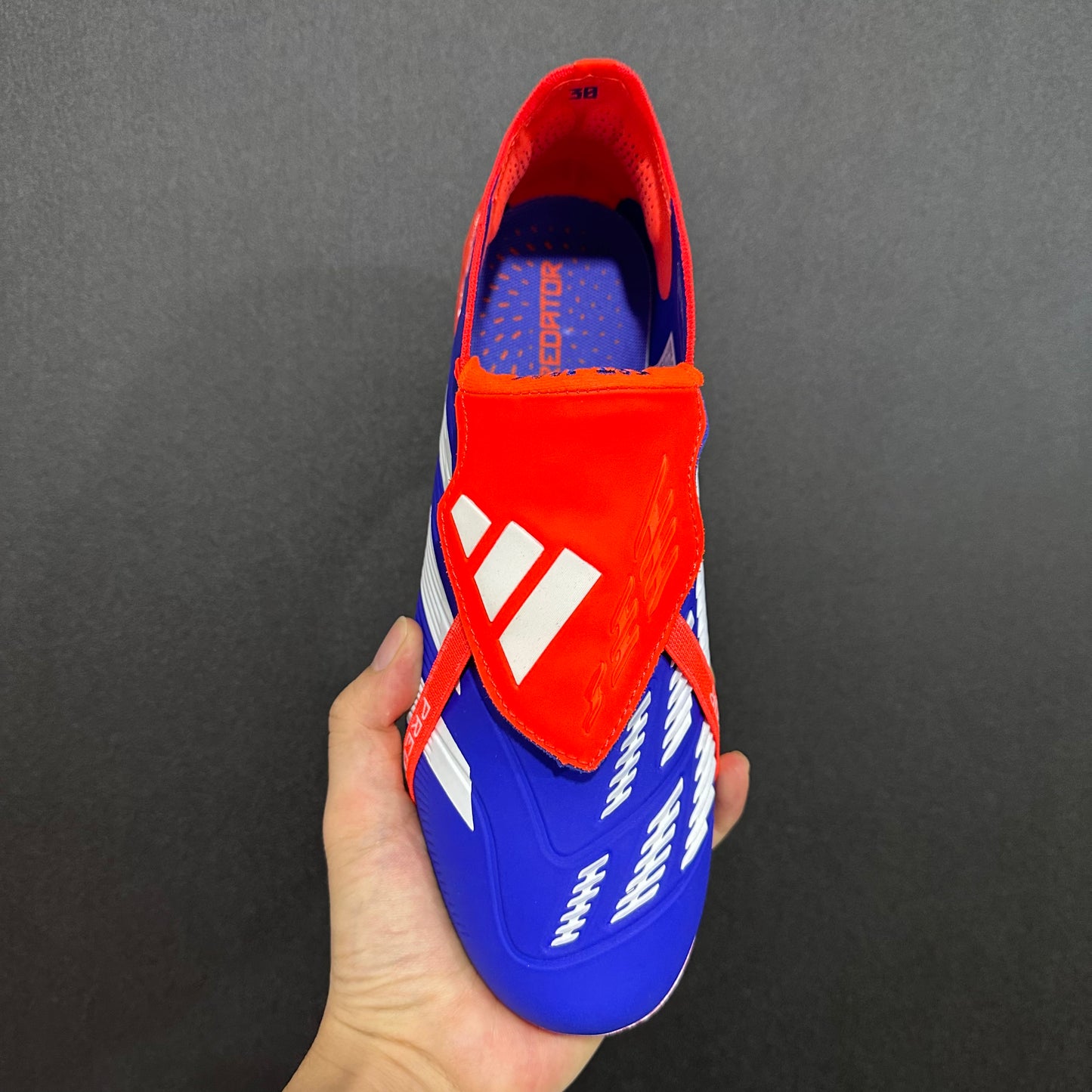 PREDATOR ELITE FT FG BLUE/WHITE/RED