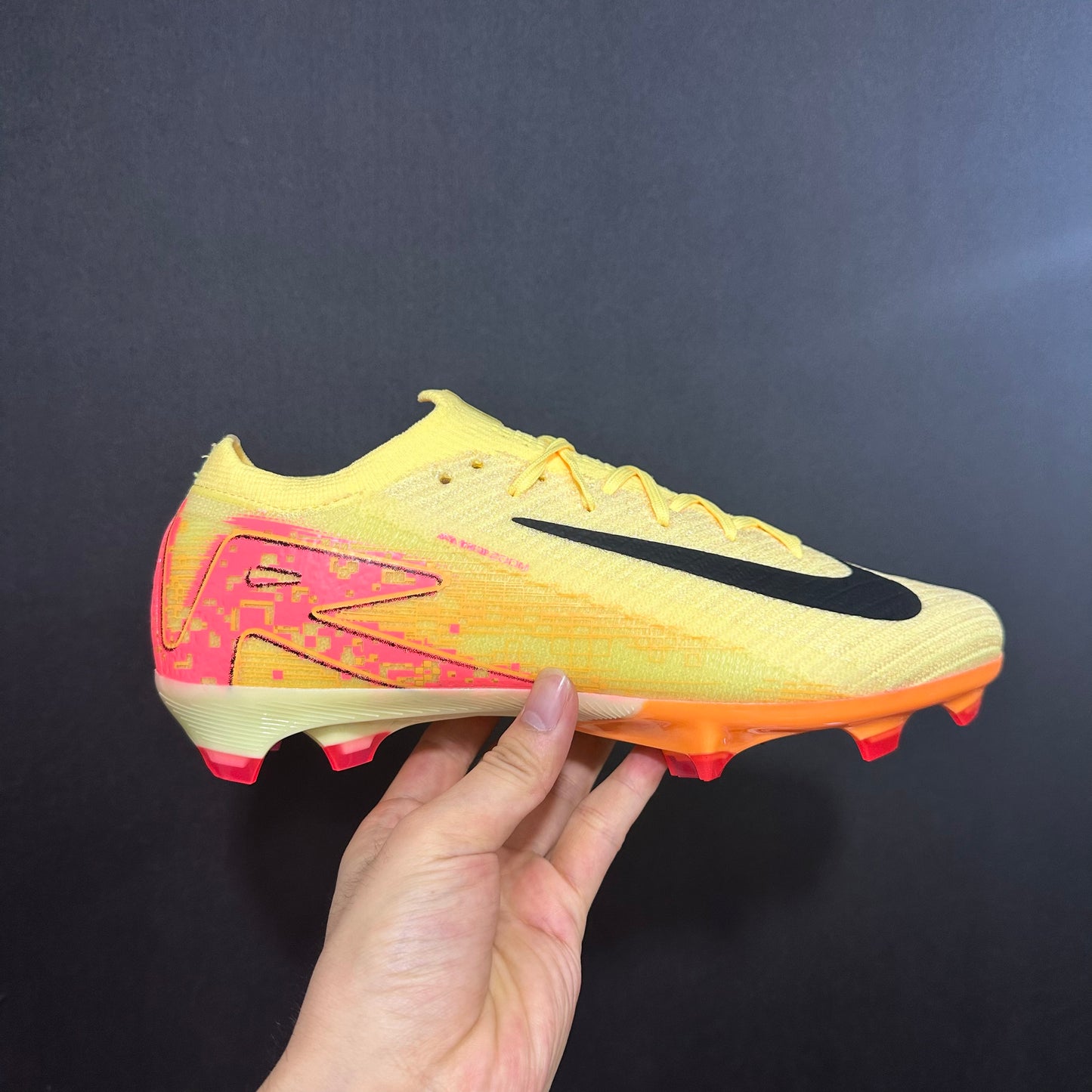 MERCURIAL VAPOR FG PEACHY