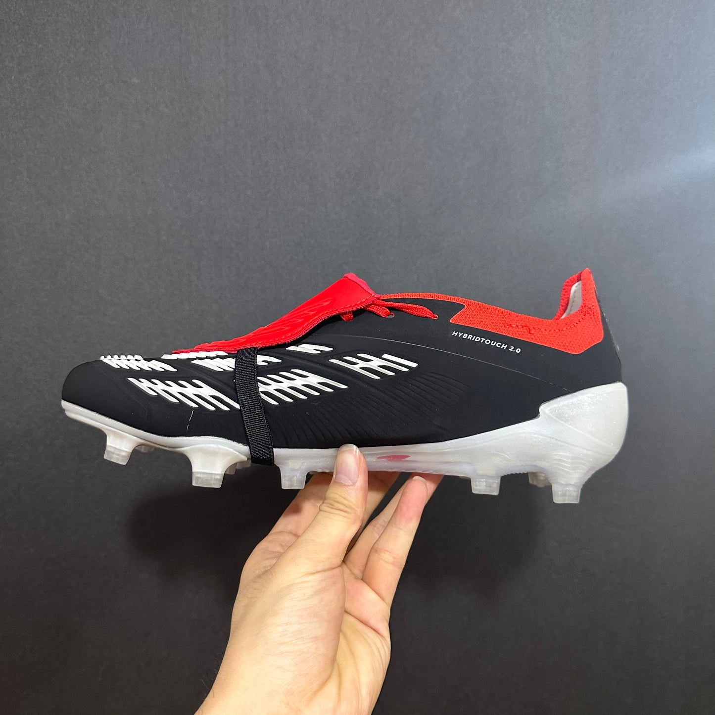 PREDATOR ELITE FT FG BLACK/RED/WHITE