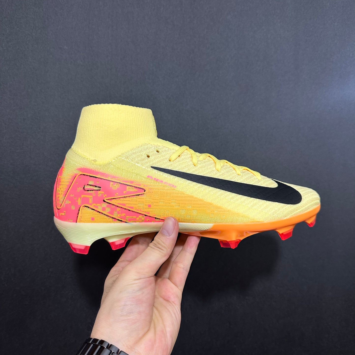 MERCURIAL SUPERFLY FG KYLIAN