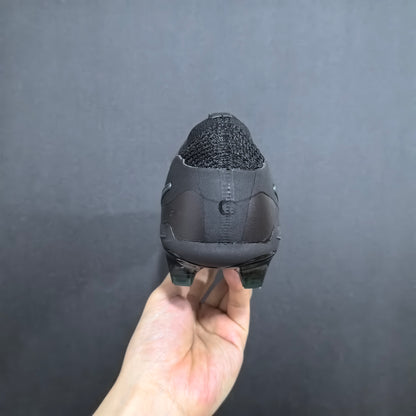 TIEMPO LEGEND FG PITCH BLACK